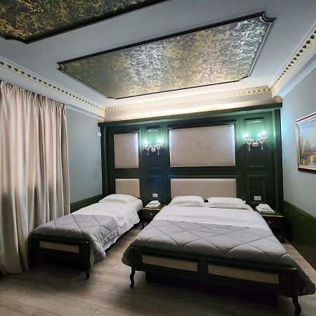 Hotel Lotus Tirana Exteriér fotografie